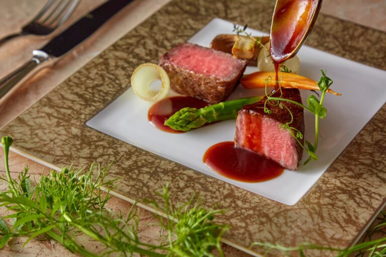 【ご家族だけ・少人数Wの方へ】1棟貸切異人館でアットホームW&特製デザート試食