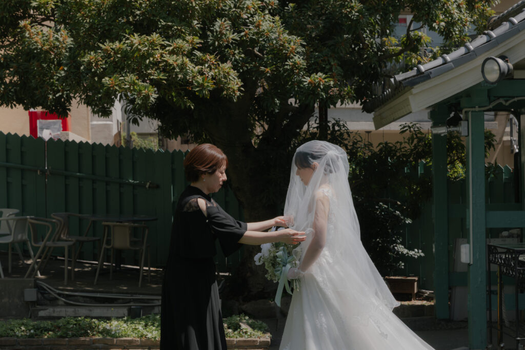 *Wedding Report*