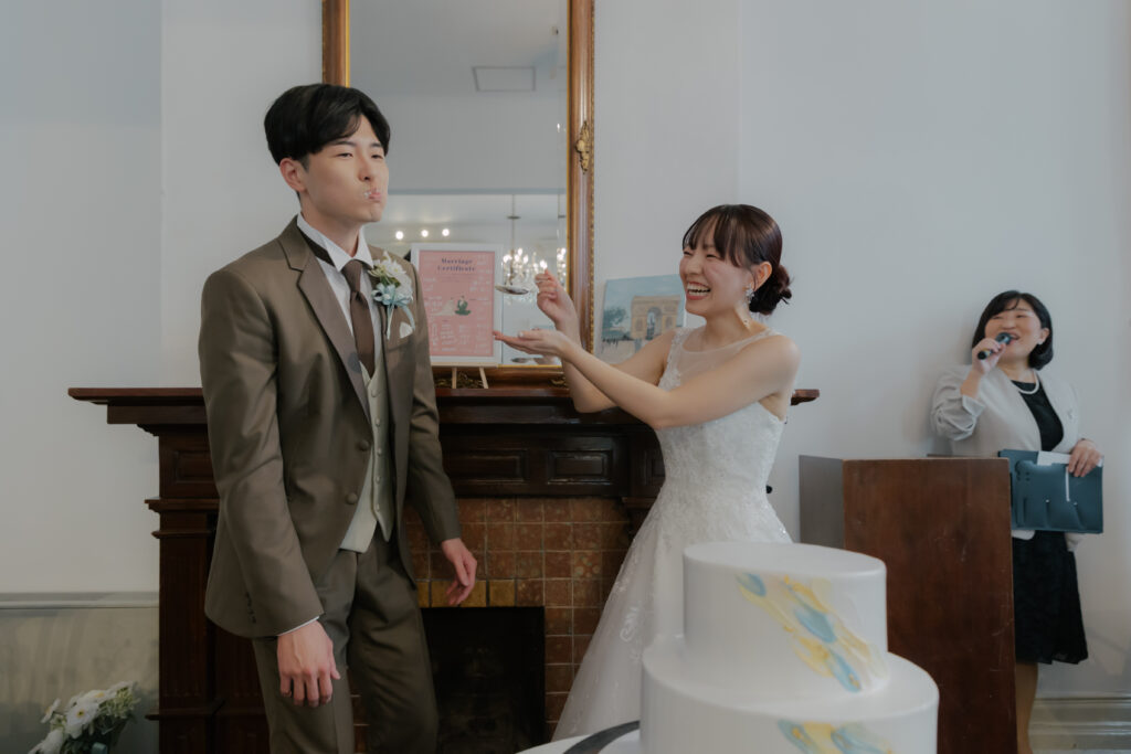 *Wedding Report*