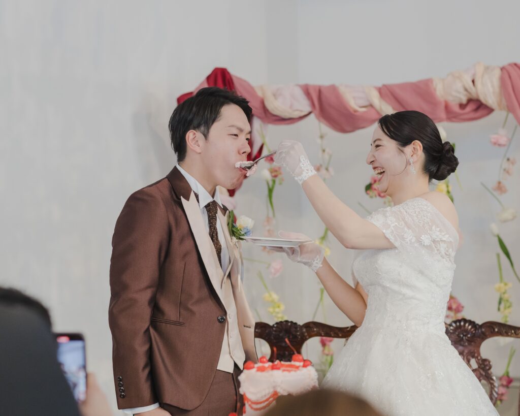 *Wedding Report*