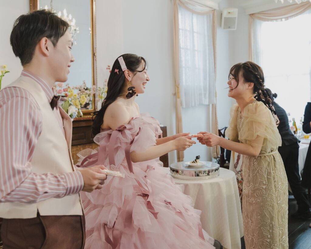 *Wedding Report*